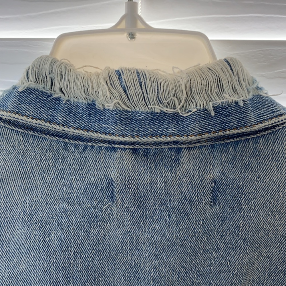 Jacket - Picture 3 of 4